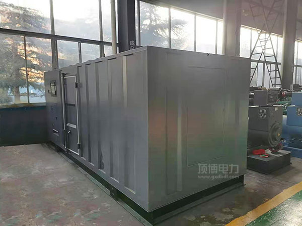 防止噪音的傳播，柴油發(fā)電機(jī)組要做靜音箱降噪工程