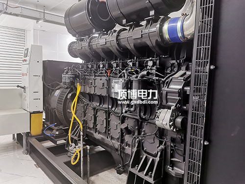 國外大牌發(fā)電機組，柴油機為何首選康明斯？