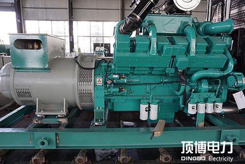 柴油發(fā)電機(jī)廢氣渦輪增壓器進(jìn)行清洗、檢查的具體方法。